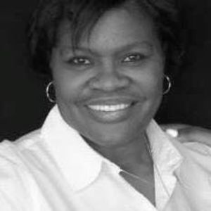 Meet your Posher, Inez